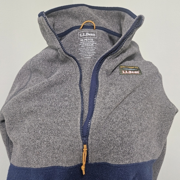 L.L. Bean Mountain Classic Fleece Pullover Half Zip XS Petite Navy Gray - Picture 8 of 9